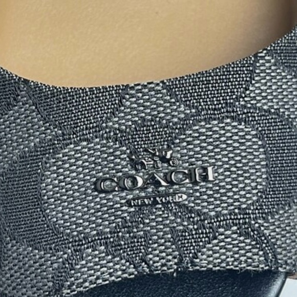 New without tags Coach Signature size 6 Women's open toe wedge Sandals - Picture 1 of 5
